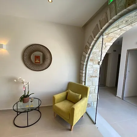 Luminous Luxury Λιμένας