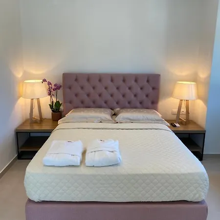 Luminous Luxury Limenas (Thasos)