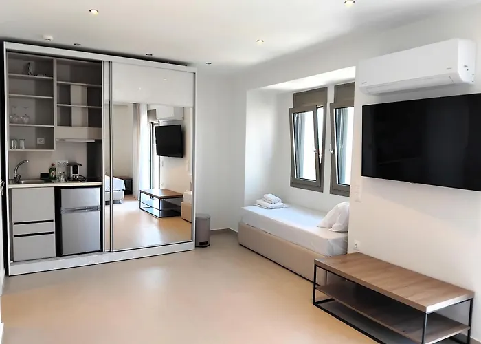 Luminous Luxury Aparthotel